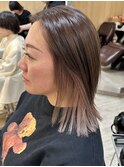シルバーベージュのインナーカラー