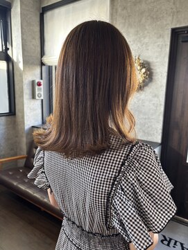 アイビーヘアー(iB HAiR) ナチュラルブラウン/外ハネミディ