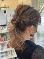 エッセンス ゆるふわポニー