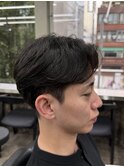 メンズセンターパートニュアンスパーマアップバング
