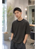 MEN's Baguz MEN'Sカット/ MEN'Sパーマ/ MEN'Sカラー メンズツーブロック無造作束感パーマアップバング爽やかスタイル