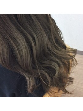 ウィズ 駅前店(With) 外国人カラー♪