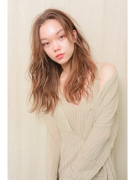 アリー 原宿 表参道(ALLY) [ALLY阿部]大人気の似合わせしやすいベージュ×セミロング