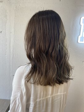 ヘアーワークス ヘルム 渋谷店(HAIR WORKS HELM) イルミナカラー