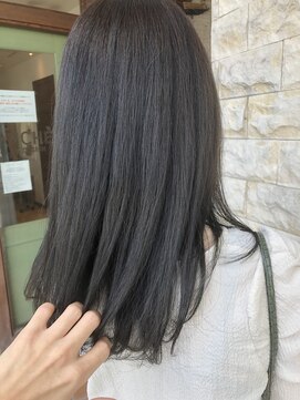 ブランシェ神領店 暗めでも透明感☆ブルーブラック☆《高橋》