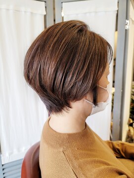 ベレッタ 楠葉店(veretta.) 【ボブヘア/大人ショート】横顔美人ショートボブ 丸木 崇史