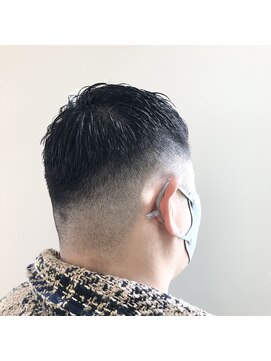 シミズヘアー(SHIMIZUHAIR) ハイフェードカット