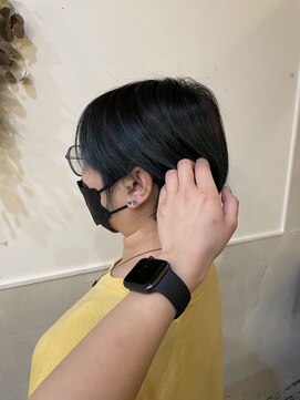 ボアップ 新居浜店(boappu) #ショート #ヘア #グリーン #カラー #グラデーション