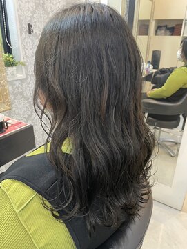 アブニール 北柏店(AVENIR) ダークオリーブカラー