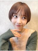 束感ワイドショートバング×シアーベージュ#グレーベージュ