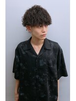 ノイズオオサカ 梅田店(NOISM OSAKA)&nbsp;ツイストスパイラルパーマ刈り上げツーブロックメンズパーマ