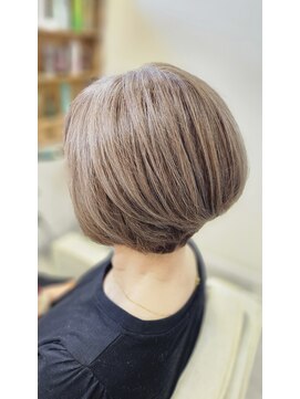 ヘアーアンドメイク ドレス(DRESS) 白髪ぼかしハイライト&水素ケア