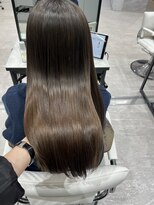 ルクス(Luxs)&nbsp;【大人うる艶髪】グレーベージュ