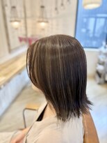 リグ ヘアアンドデザイン(LiG hair&design)&nbsp;【ハイライトで魅せる】切りっぱなしボブ × クールビューティー