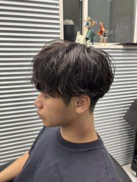 ガオプロデュースバイレボ(gao produced by revo) シャドウパーマ/メンズ/ニュアンスパーマ/眉カット