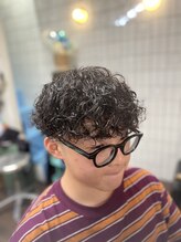 ディエゴ(DIEGO) 波巻きプードルパーマ