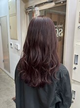 スクワッド(SQUAD) アディクシーカラーでカシスレッド