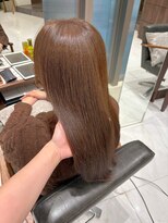 フォルテロゼ 横浜(FORTE rose) ワンカラーでできる明るめベージュ/大人ガーリー