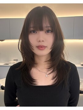 ノラ ウメダ(NORA UMEDA) ハッシュカットレイヤーカット巻かなくてもキマるレイヤー梅田