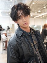 テン 心斎橋(tenn.)&nbsp;心斎橋シャドウパーマメンズマッシュウルフカット波巻きパーマ