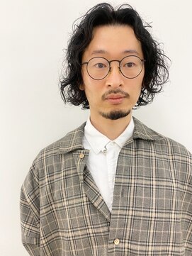 エンドリンク(endlink) センターパートリフトアップパーマスタイル