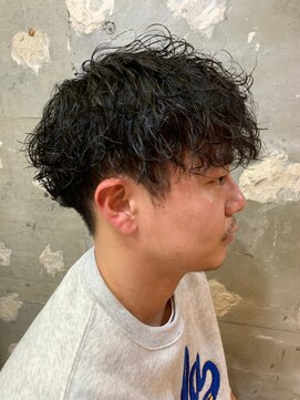 アカ(ACA) ツイストスパイラルパーマ波巻きパーマ波巻スパイラル札幌大通