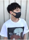 くせ毛を生かしたショートマッシュ