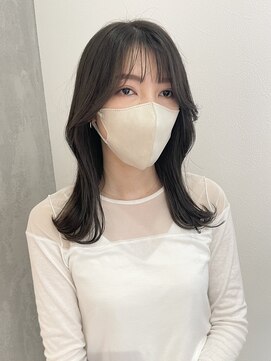 ヨーク(YOKE) 【 YOKE 】大人かわいい小顔くびれレイヤーカット透明感韓国