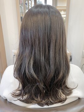 アルターリール(aL ter Rire) アッシュブラウン/艶カラー/福原遼華