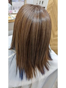 グラッソ ヘアーアンドアイ(Grasso) 美革酸性ストレートと髪質改善メテオ