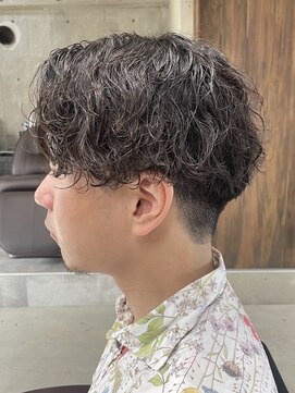 フイ 自由が丘(men's salon Hui) メンズ/アップバング/ツーブロックマッシュ/束感ショート波巻き