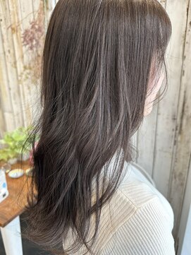 リノ(Lino) バージン毛からワンカラーで作るミルクティーベージュ