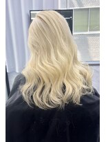 リア 大阪梅田(Ria)&nbsp;～ホワイトブロンド～　【Ria 大阪 梅田】