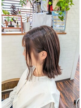 ヘアークリエイト マァーノ(Hair create mano) 切りっぱなし×重めスタイル