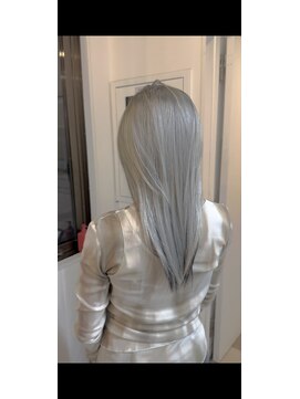 カルテット(Quartett) ホワイトシルバー