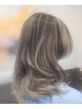 イリエヘア 川口(irier hair) バレイヤージュ