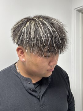 アクロ(ACRO) 広島メンズ/ホワイトメッシュ/ツイストパーマ/パイルツイスト