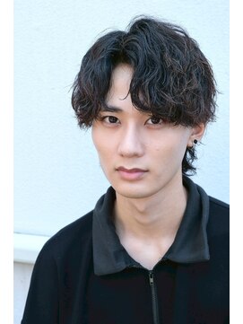 ビカム 名駅(become) 【波巻きウルフ】センターパートウルフ