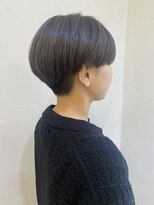 モリオ フロム ロンドン 成増店&nbsp;【morio成増/一戸】刈り上げ女子ハイライトシルバーグレー