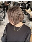 【ハイライト】ベージュハイライトバレイヤージュ
