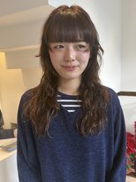 ビファインクーアヴェダ(Be fine coo AVEDA)&nbsp;前髪あり　ロングレイヤーパーマ　ニュアンスパーマ/