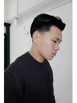 ウェルネス(Wellness) テーパーフェード/サイドパート