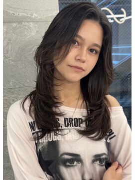 サロウィン 那覇店(SALOWIN) バタフライレイヤーカット