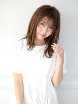 チャチャブラン(cha-cha Blanc) 抜け感たっぷりのレイヤー