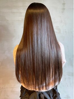 アトリエ ジェイディ(AtelierJ.D.)の写真/最高級【TOKIOインカラミトリートメント】導入!内部からダメージを補修し、いつまでも艶が続く美髪が叶う♪