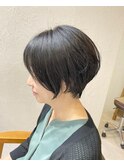 すっきり大人ショートヘア