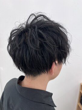 レオ 幸手(Leo) 20代30代メンズツイストパーマ束感トラッドオシャレ感ショート