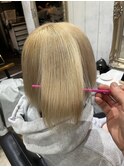 ブロンドベージュ