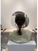 結婚式お呼ばれヘア ポニーテール