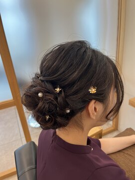 リュクスバトーバイトリコ 船橋南口店(Luxe BATEAU by tricot) カールシニヨン